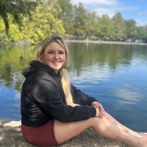 Meet your Posher, Michaela